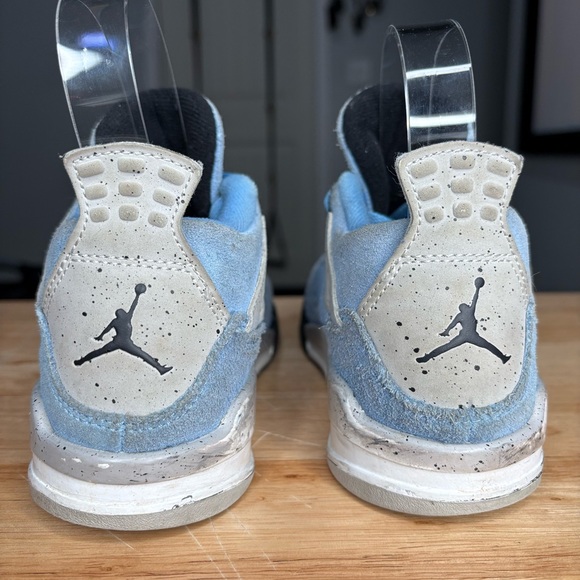 Jordan 4 Retro 'University Blue' | kids sz 2Y | light blue | Used - Picture 6 of 8